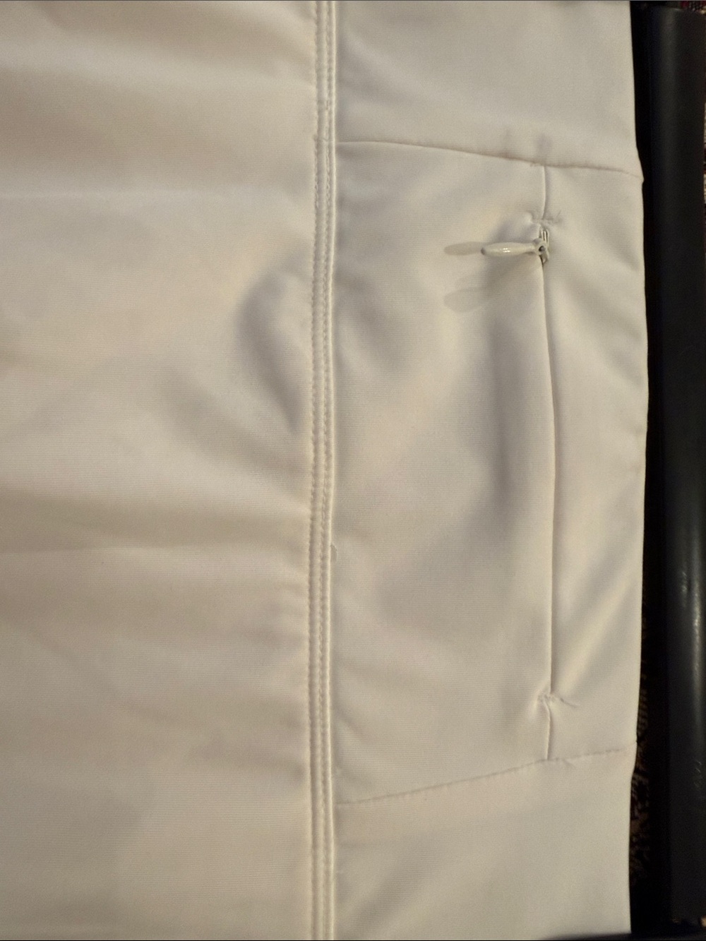 Tommy Bahama Cream Twirl Skort - Picture 5 of 5